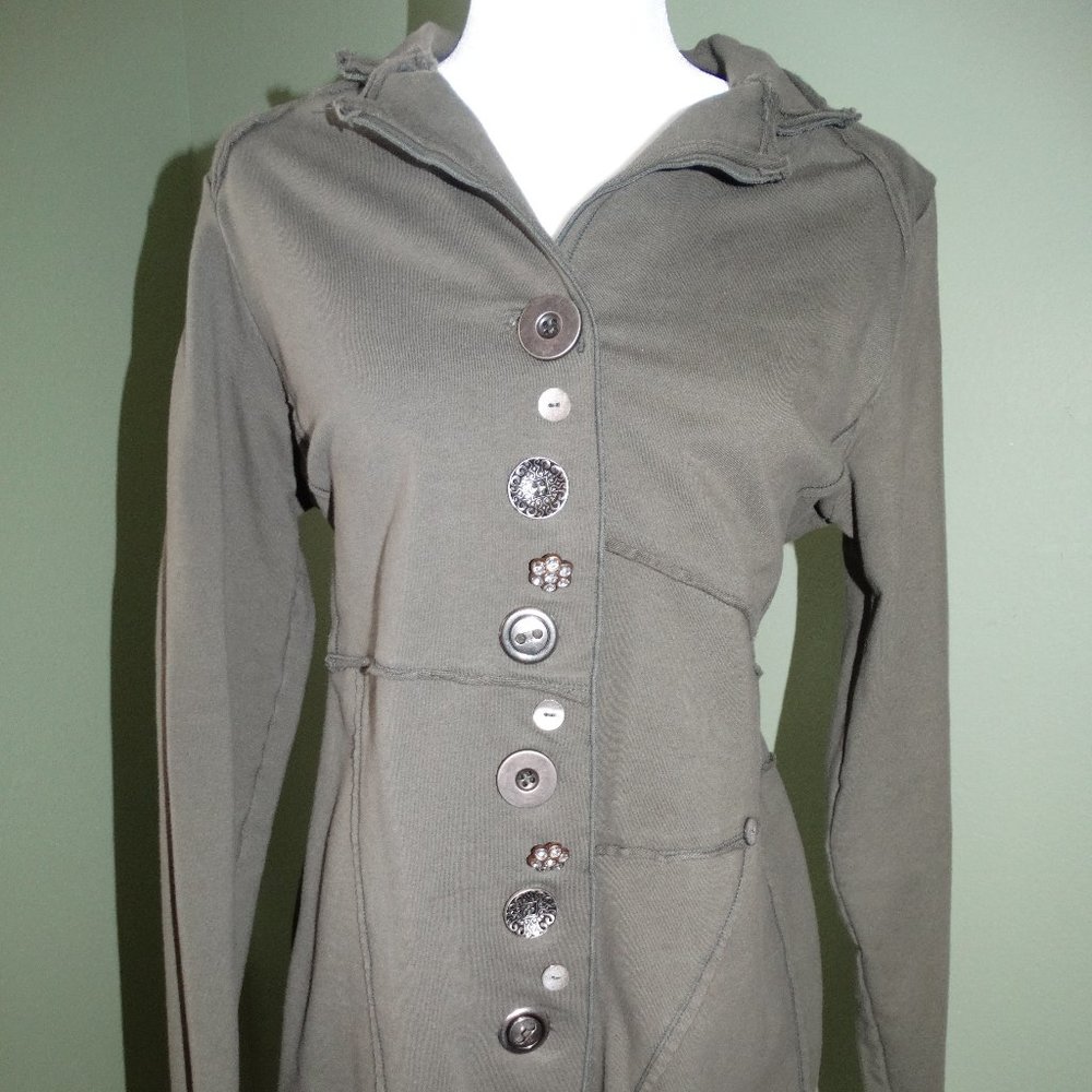 Women's Top